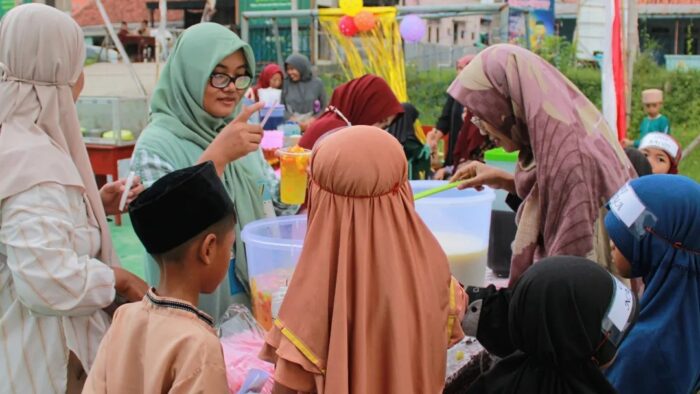 Bazaar Santri Darurrohmah: Melatih Enterpreneur Muda di Bulan Ramadhan